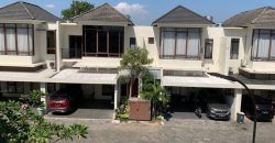 Tropical Home : Gaya Hidup Mewah di Lokasi Strategis Jogja yang Menakjubkan!